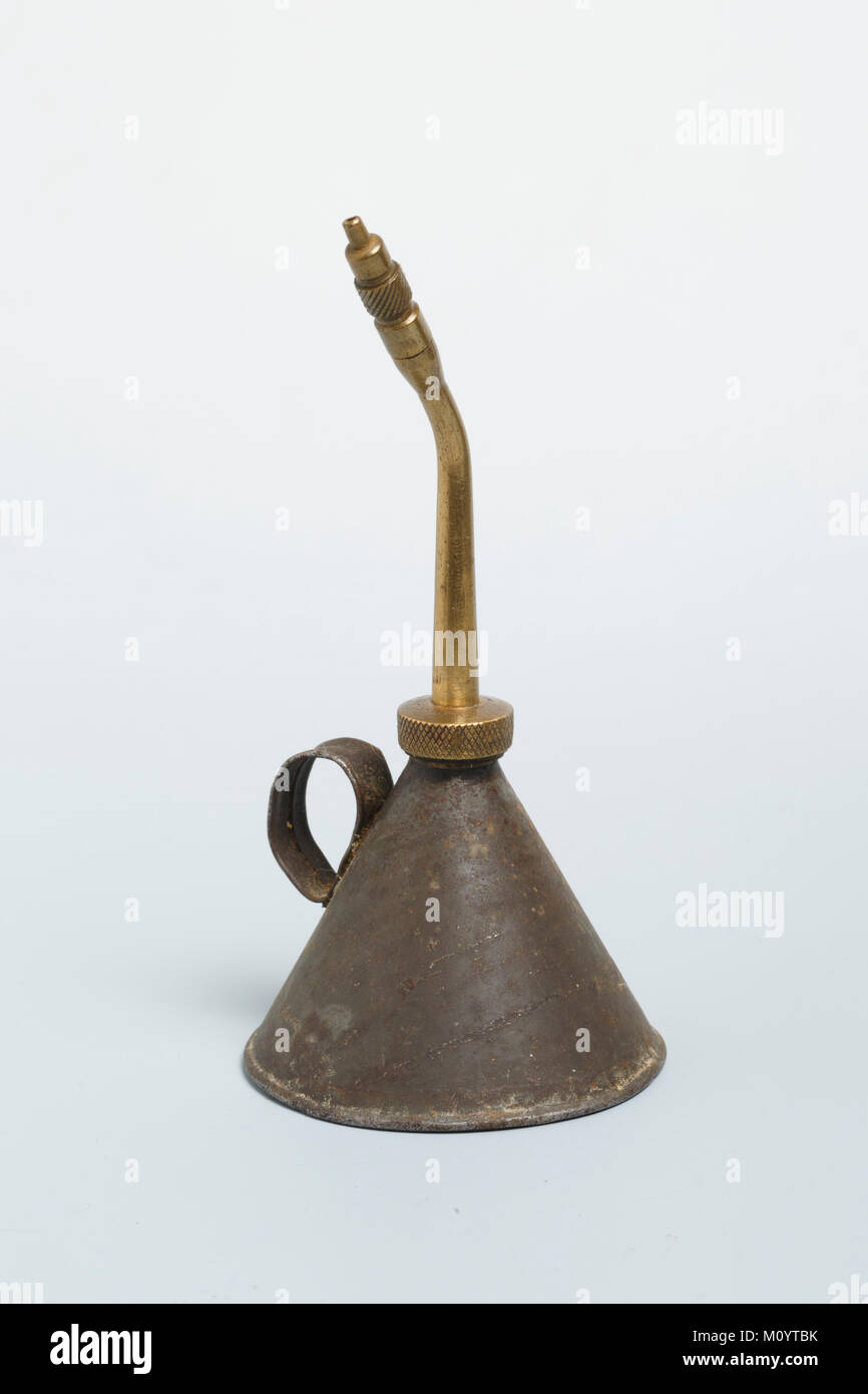 Altes Öl kann Stockfoto