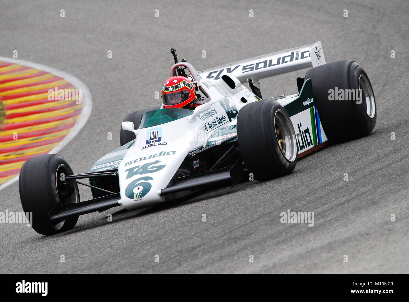 Mugello am 1. April 2007: Unbekannte laufen auf klassische F1-Wagen 1982 Williams FW08 auf Mugello in Italien in Mugello Historic Festival. Stockfoto