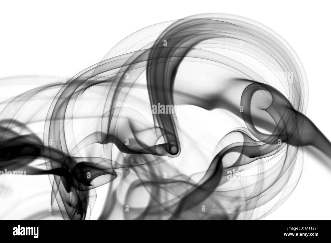 Abstrakte Magie rauch Form über den weißen Hintergrund Stockfoto