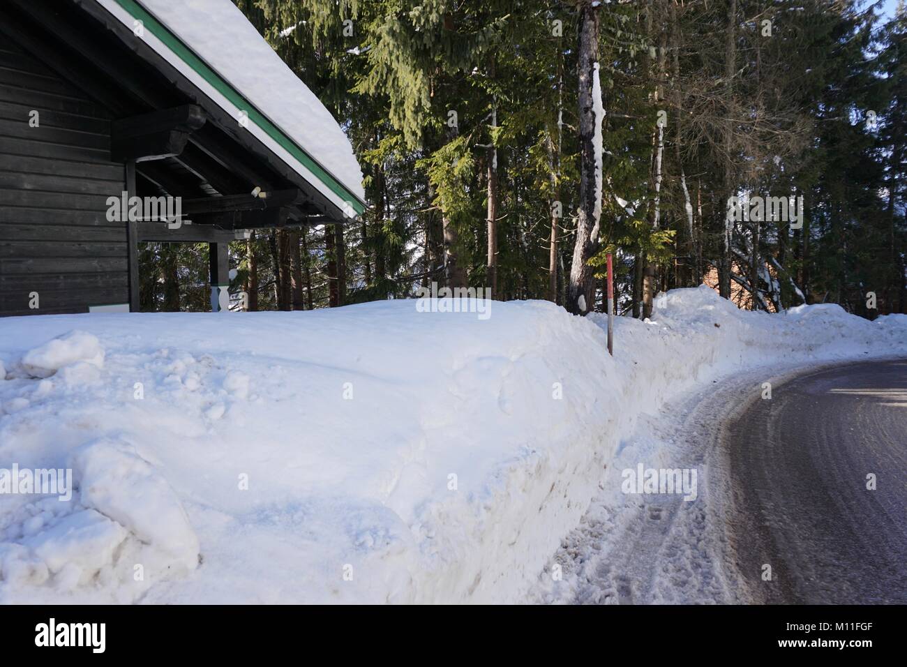 Schwaz Tirol 2018 Pillberg Skigebiet Winter mit viel Schnee Stockfoto