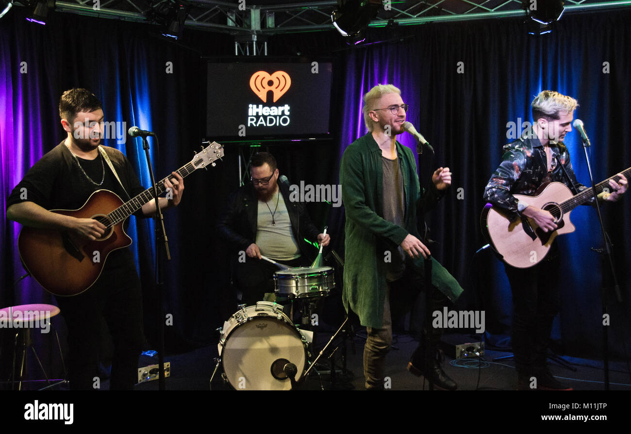 Bala Cynwyd, PA, USA. 21. Januar 2018. American Alternative Rock Band Spaziergang auf dem Mond besuchen Radio 104.5 Performance Theater. Stockfoto