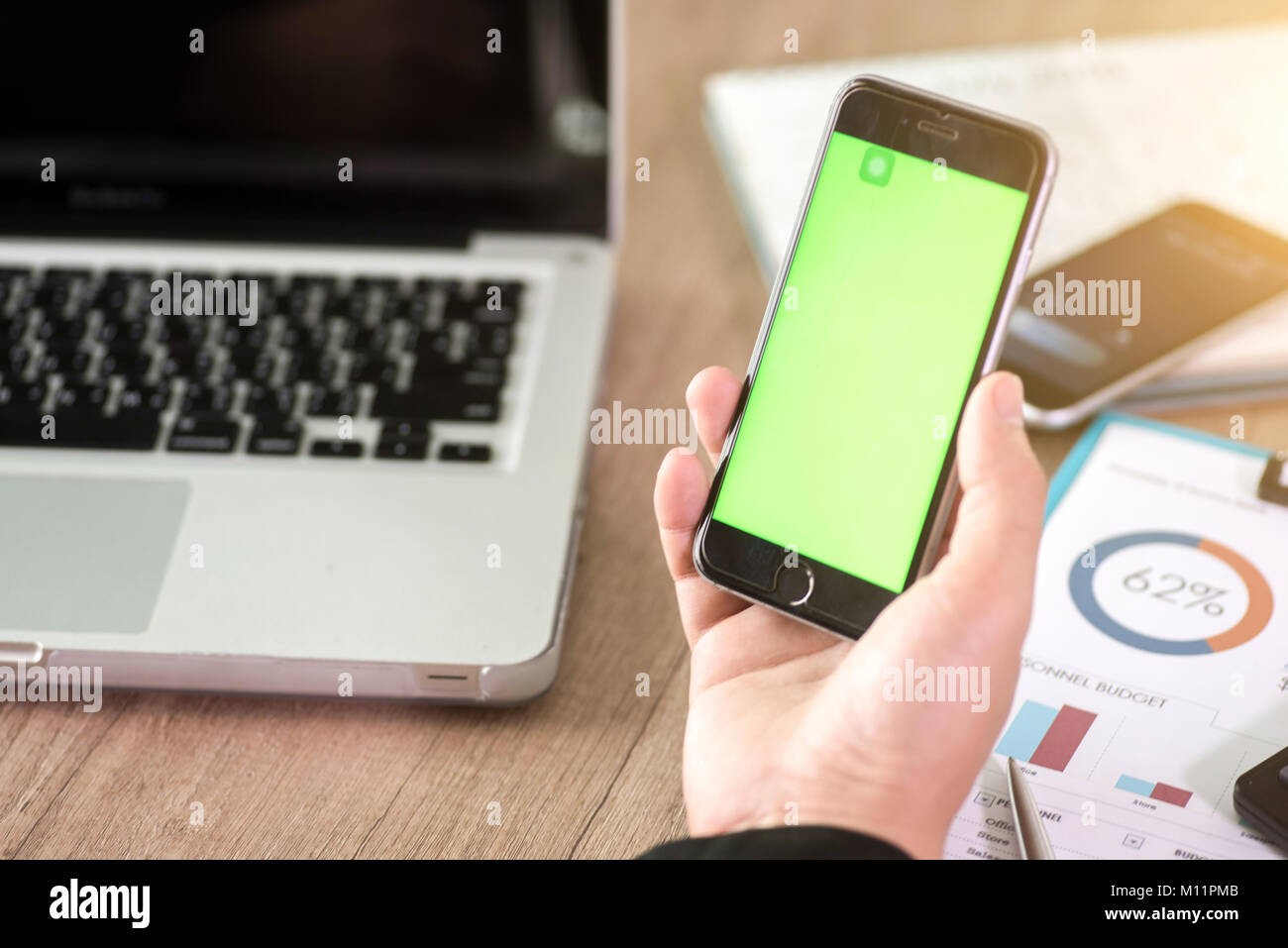 Smartphone mit Green Screen für die Chroma. Stockfoto