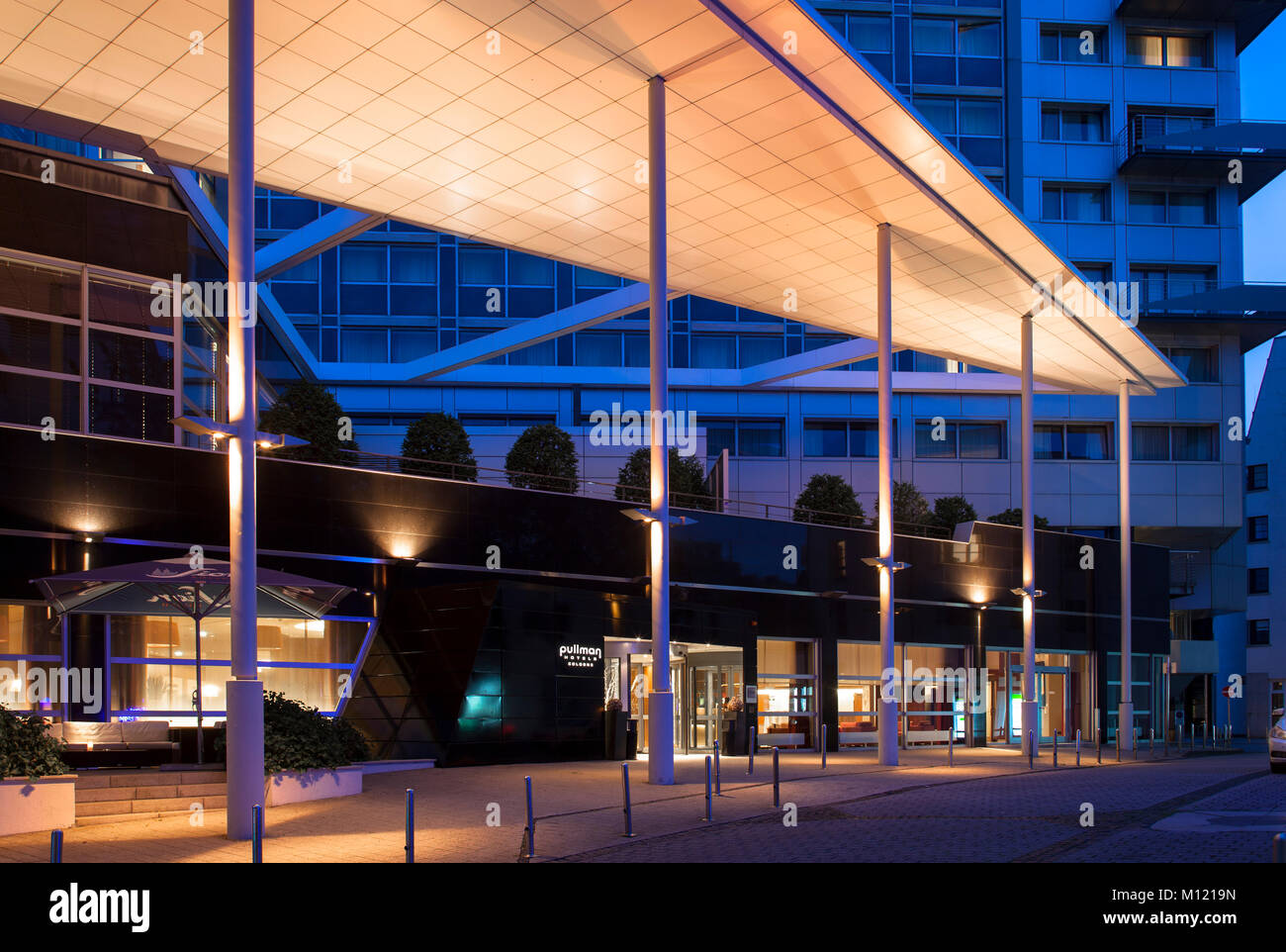 Deutschland, Köln, das Pullman Hotel an der Helenen Straße. Deutschland, Koeln, das Pullman Hotel in der helenenstrasse. Stockfoto