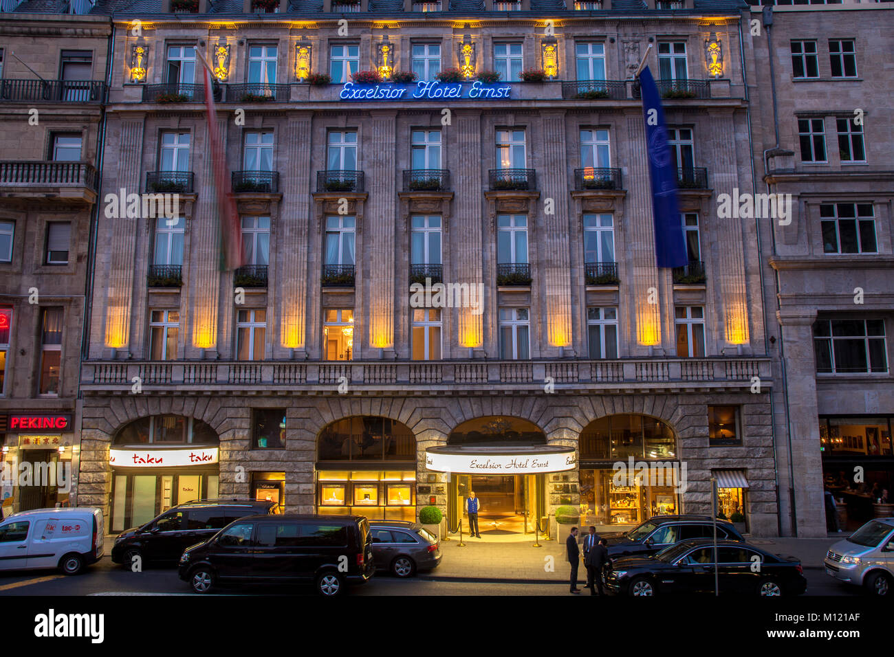 Deutschland, K?ln, das Excelsior Hotel Ernst in der N?he der Kathedrale,  Grandhotel. Deutschland, Koeln, das Excelsior Hotel Ernst am Dom,  Grandhotel Stockfotografie - Alamy