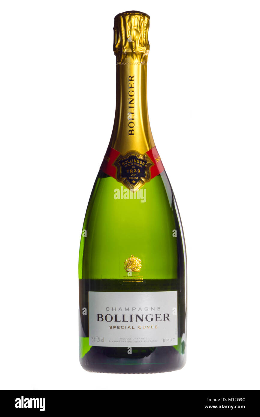 Bollinger Flasche Champagner, ausgeschnitten oder auf einem weißen Hintergrund. Stockfoto