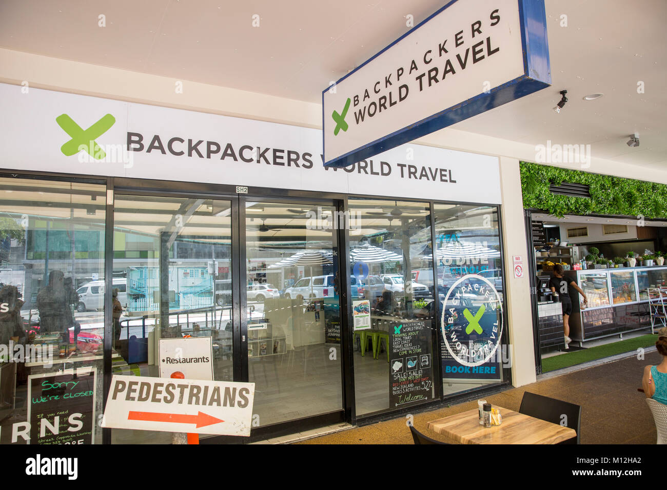 Reisebüro Backpackers World Travel in Cairns City Centre, Far North Queensland, Australien Stockfoto