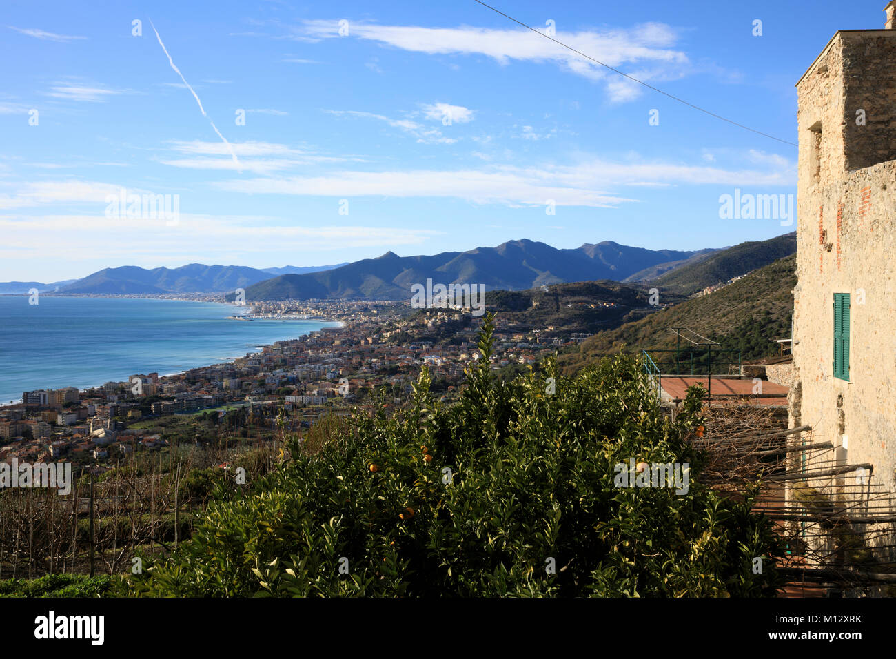 Aus Sicht der Borgio Verezzi Dorf, Savona, Ligurien, Italien Stockfoto