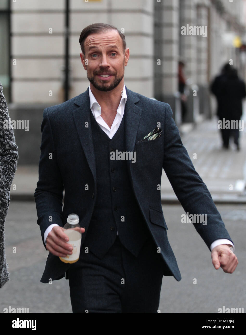 London, Großbritannien. 26. Januar, 2018. Jason Gardiner Richter auf der ITV zeigt tanzen auf dem Eis bei den BBC Studios in London Credit gesehen: RM Presse/Alamy leben Nachrichten Stockfoto