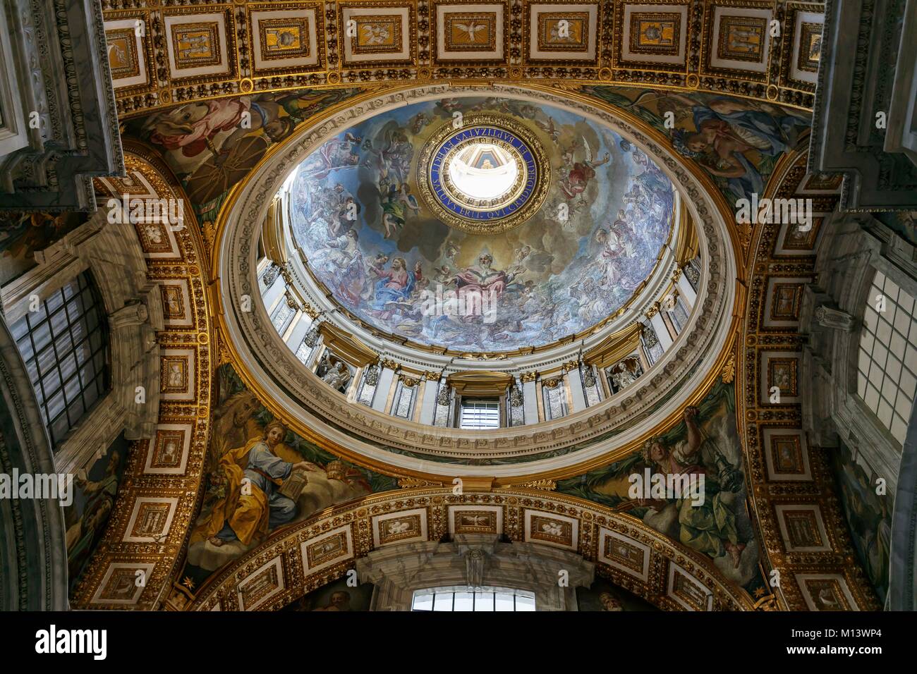 Italien, Latium, Rom, Altstadt zum Weltkulturerbe der UNESCO, in der Basilika St. Peter dom Fresco Stockfoto