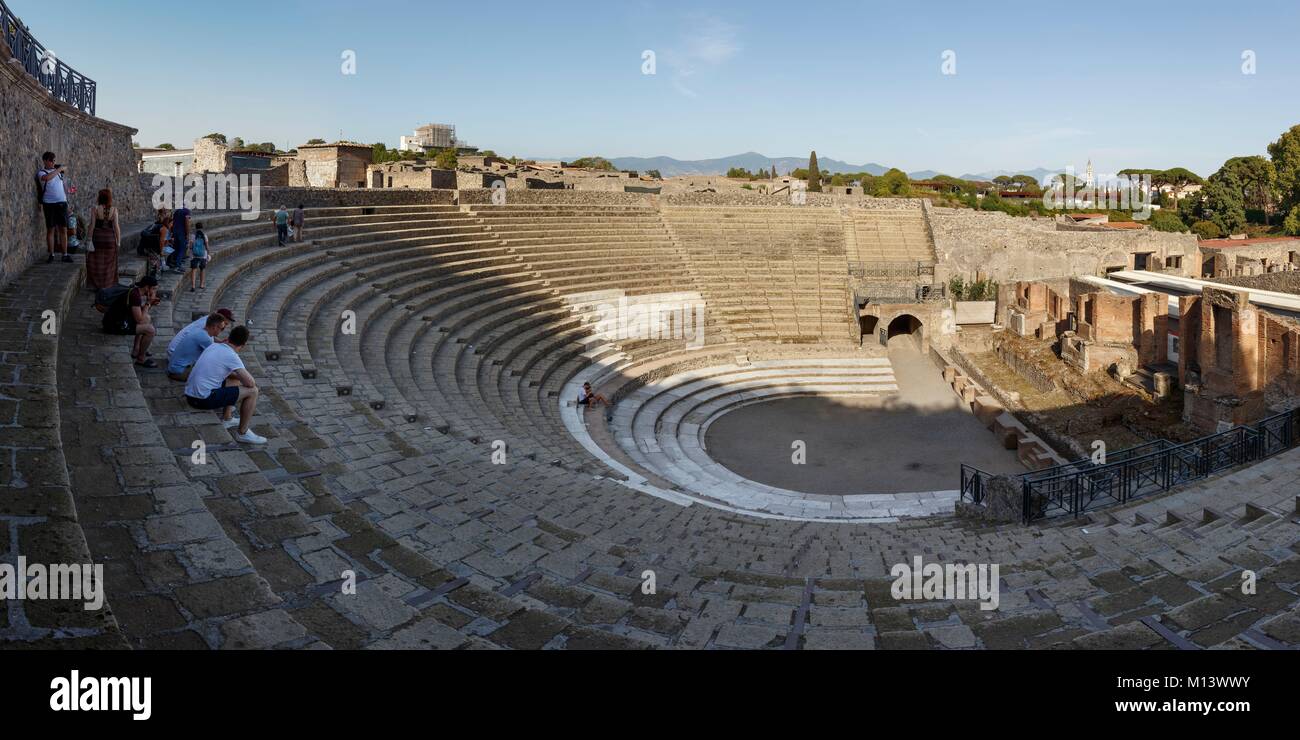Italien, Kampanien, Pompeji, als Weltkulturerbe von der UNESCO, Großes Theater Stockfoto