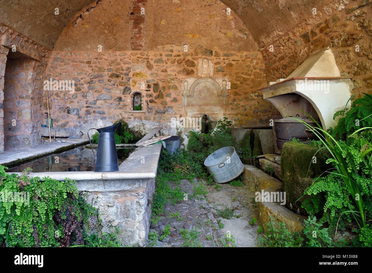 Frankreich, Var, Provence Verte, Barjols, waschzuber der ehemaligen Saint Joseph Hospiz Stockfoto