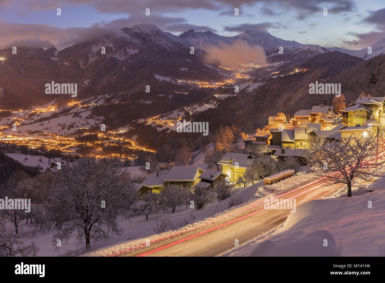 Frankreich, Savoyen, Aigueblanche, Tarentaise, Ansicht von Cheval Noir (2832 m) da Naves Stockfoto