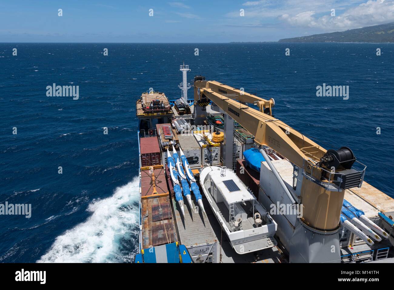 Frankreich, Französisch Polynesien, Gesellschaft Inseln, Insel Tahiti, Papeete, Kreuzfahrt an Bord der Aranui 5, forward Deck und Fracht Stockfoto