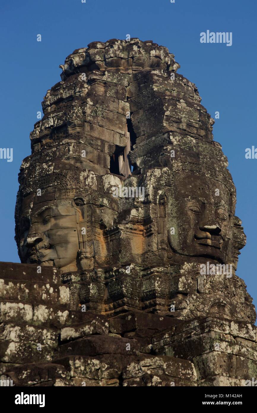 Kambodscha, Angkor, als Weltkulturerbe von der UNESCO, geschnitzten Köpfen der Bodhisattva die Komposition der Bayon, die wichtigsten Tempel der alten Khmer Stadt Angkor Thom Stockfoto