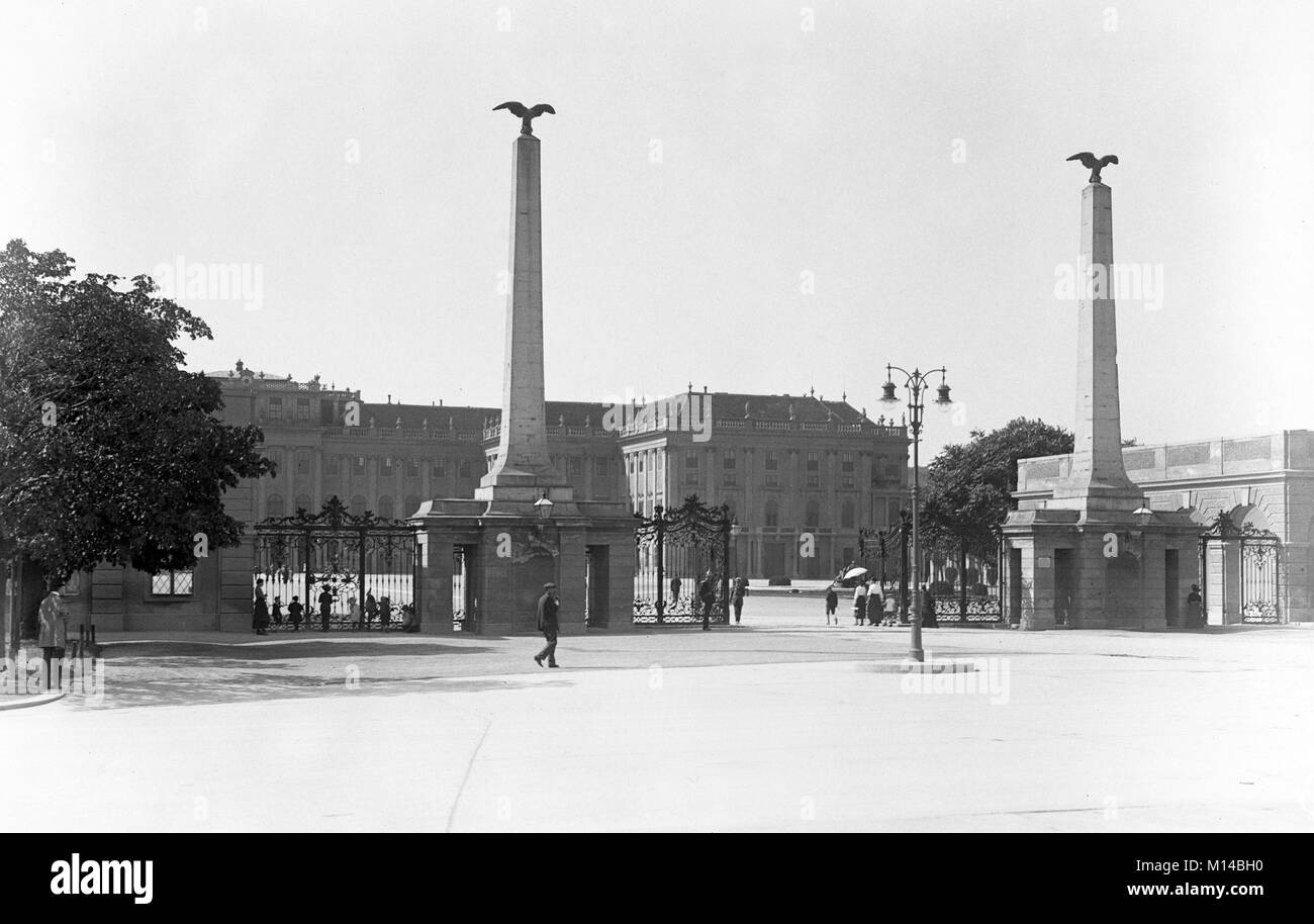 Schloss Schönbrunn in Wien. Die Residenz des Kaisers liegt etwas außerhalb von Wien. Stockfoto