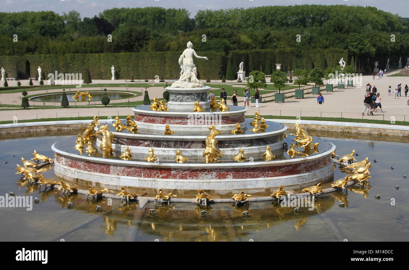 Latona-Brunnen, Schlosspark Versailles, Paris, Frankreich. Stockfoto
