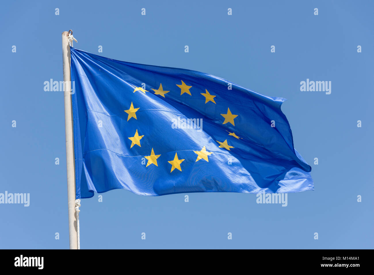 Europäische Union Flag (Europa Fahne), Ikarus, Ikarus Beach, Rethymnon (Rethymno), Rethymno, Kreta (Kriti), Griechenland Stockfoto