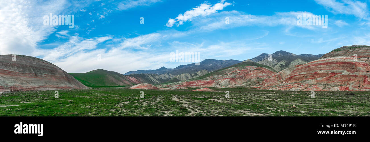 Hügelige Berge in das Tal, die Berge Landschaft Stockfoto