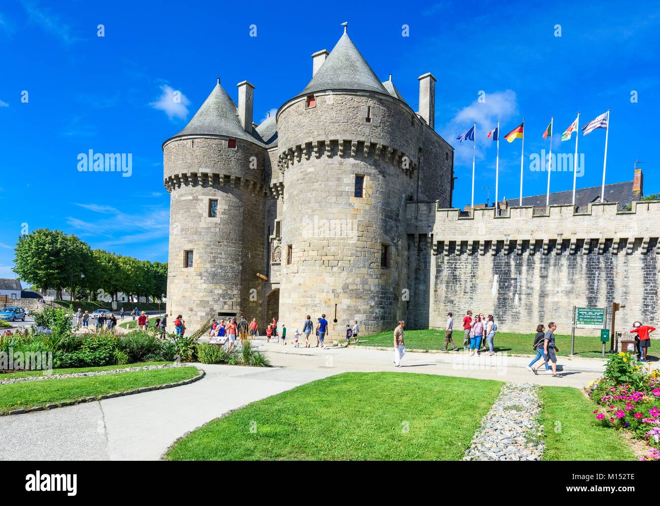 Frankreich, Loire Atlantique, Guerande, mittelalterliche Stadt, die Stadtmauer von guerande sind Befestigungen, die mittelalterliche Stadt umgeben, von vier Toren in die 4 Himmelsrichtungen wie Saint Michel Tor löchrig Stockfoto