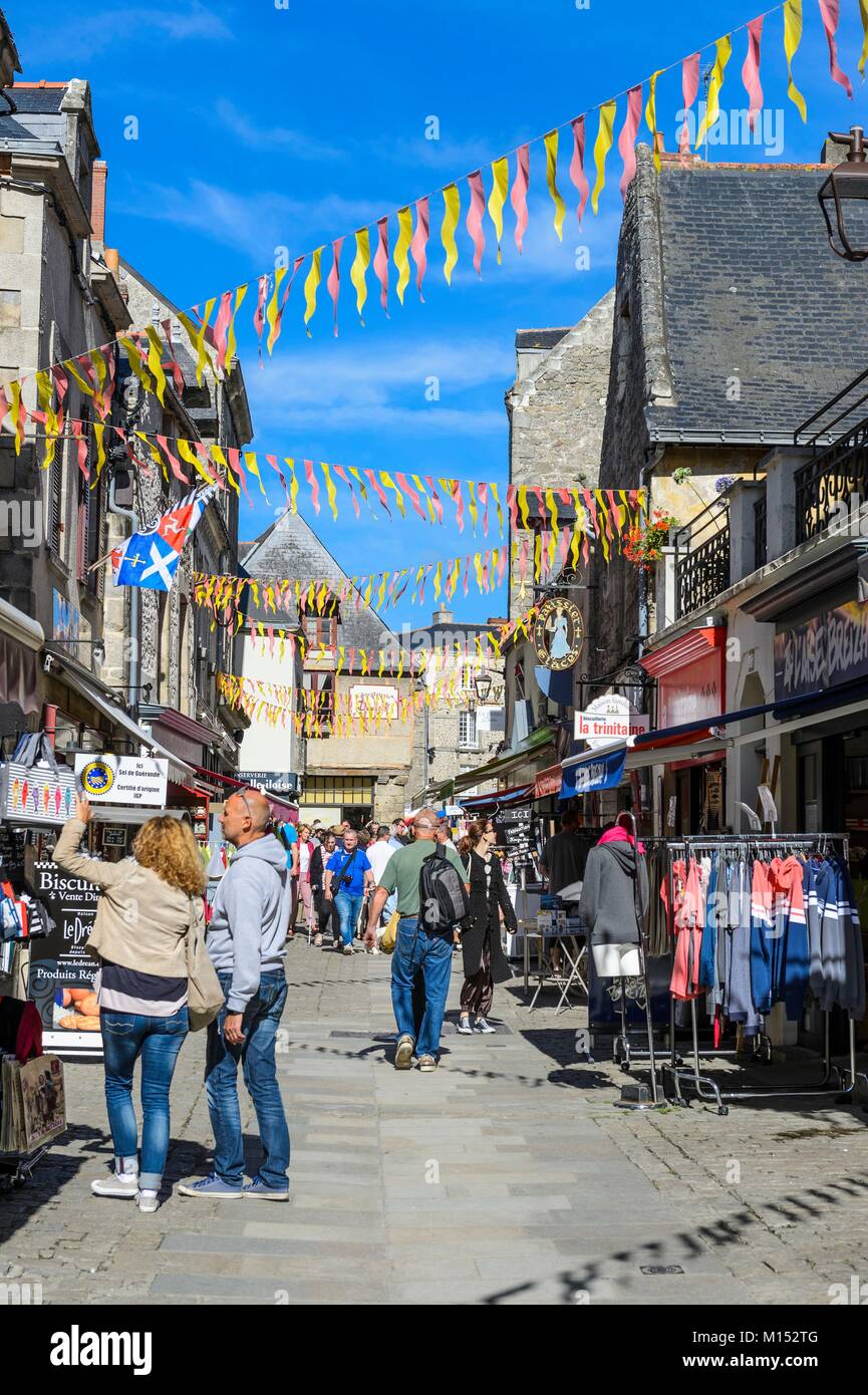 Frankreich, Loire Atlantique, Guerande, mittelalterliche Stadt, Shopping Saint Michel Straße Stockfoto