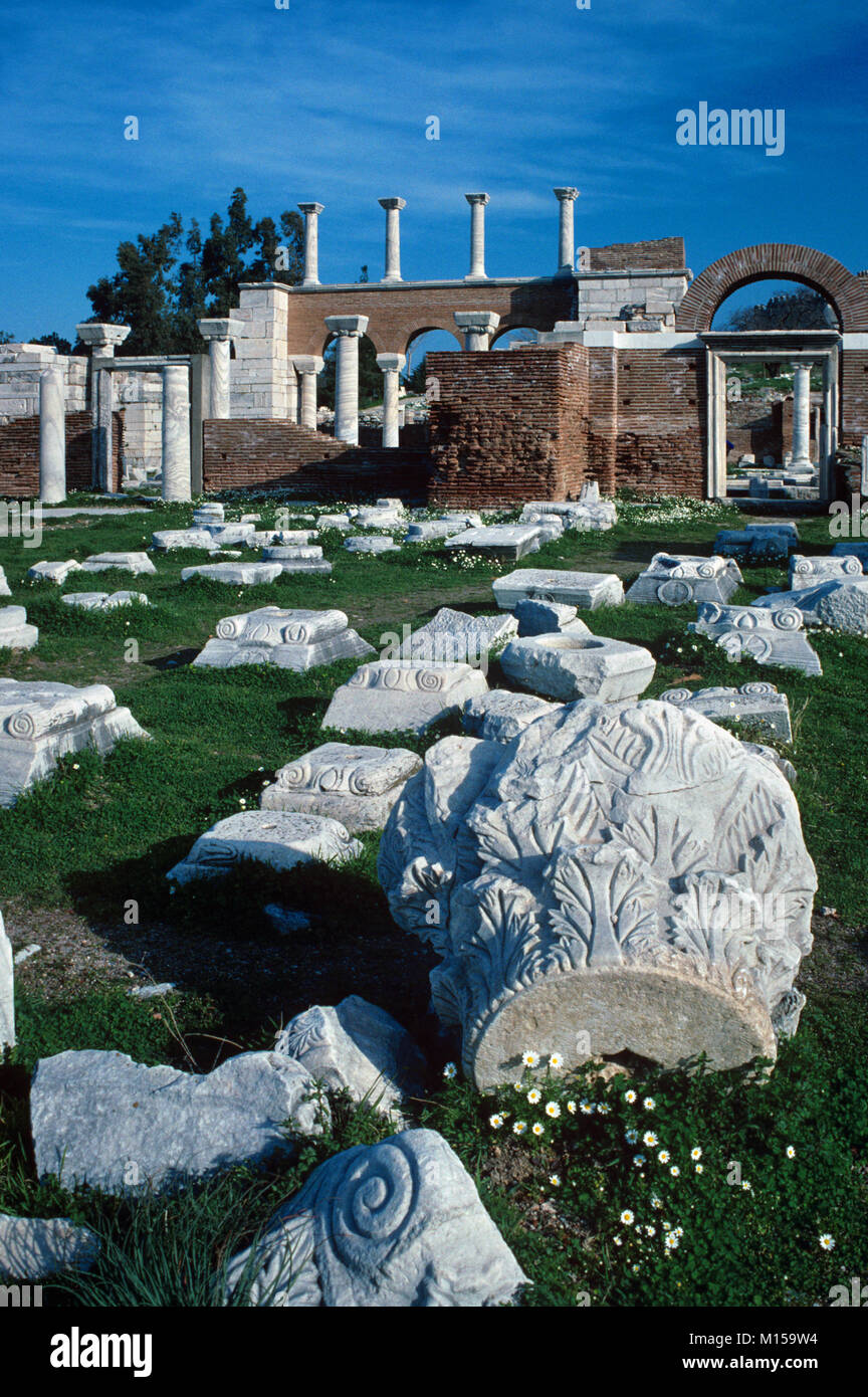 Die Ruinen der Kirche oder die Basilika von Saint John, gebaut von byzantinischen Kaiser Justinian I. Im c 6., in Ephesus, Selçuk, Türkei. Die Basilika ist der Ansicht, dass das Grab des Heiligen Johannes zu gehören. Stockfoto