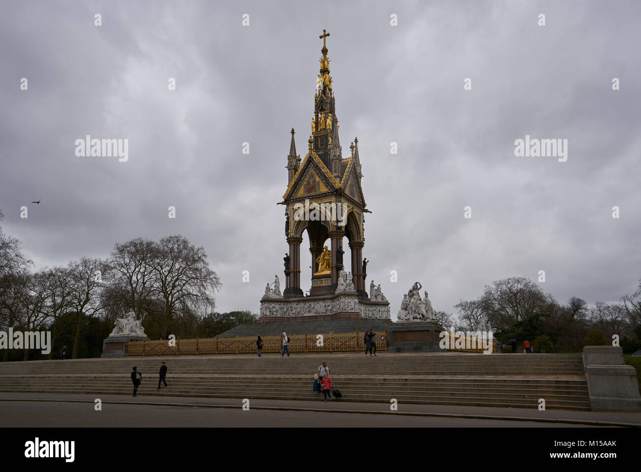 London, England - April 8, 2016: Das Albert Memorial in London, England Stockfoto