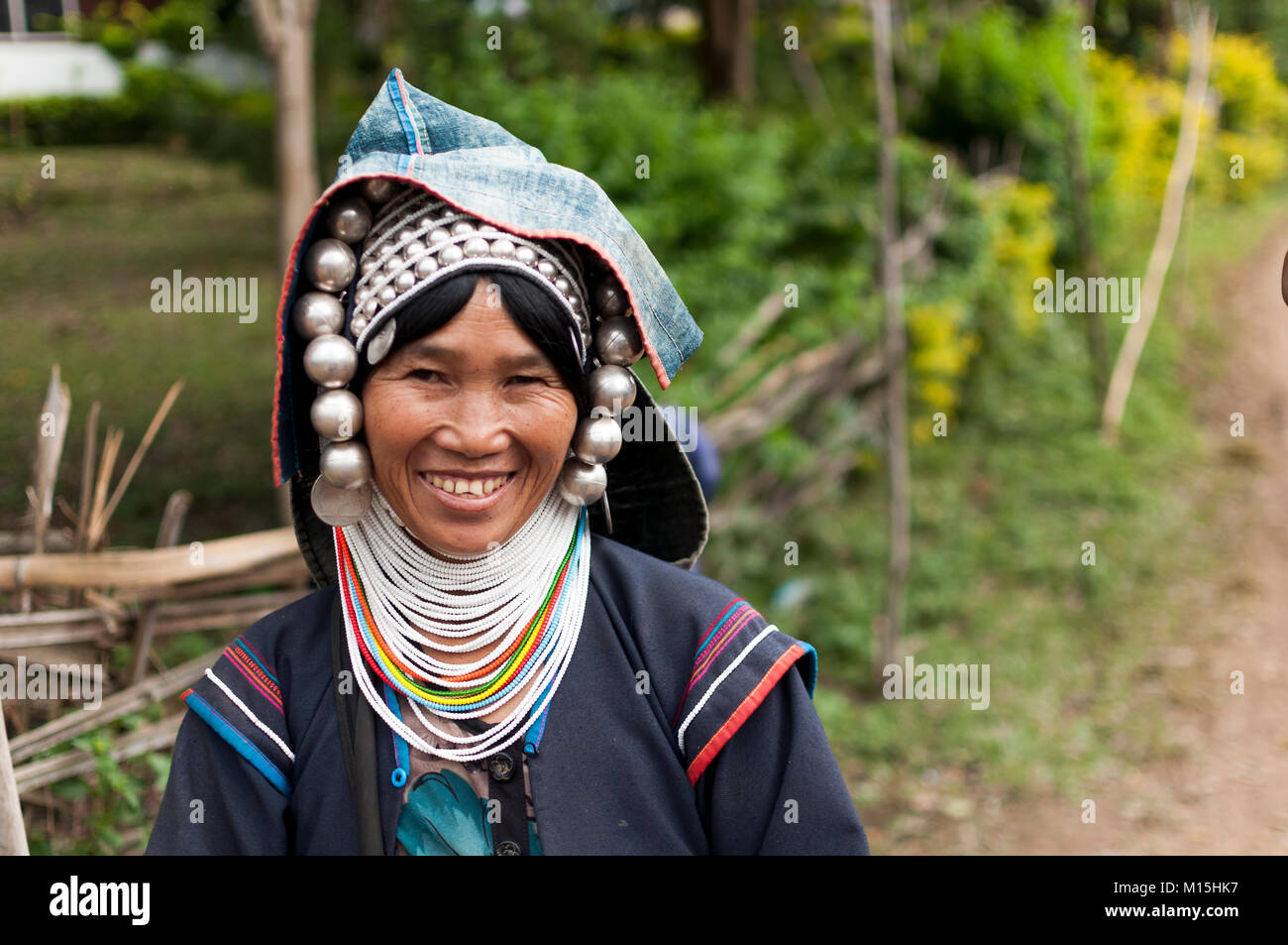 KENGTUNG, MYANMAR - NOVEMBER, 2016: Die Hügel in der Nähe von Keng Tung werden von stammesdörfer unterschiedlicher Traditionen und etnicity besiedelt. Stockfoto