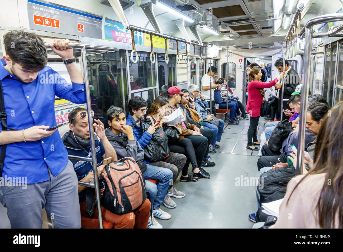 Argentinische u bahn -Fotos und -Bildmaterial in hoher Auflösung – Alamy