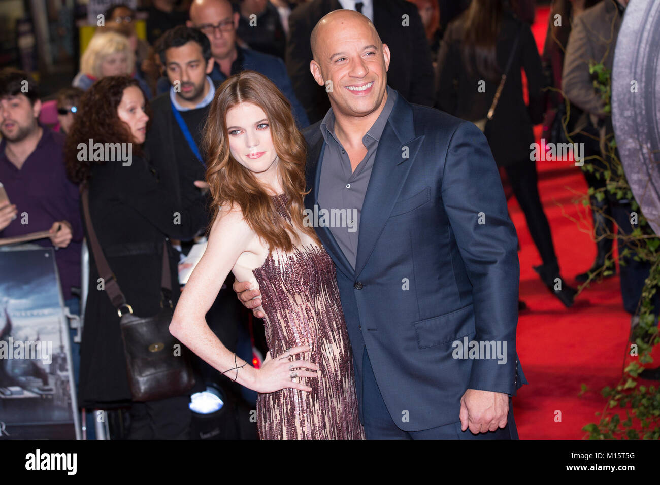 London, UK, 19. Oktober 2015, Vin Diesel, Rose Leslie, Filmpremiere von "Die letzte Hexe Hunter" im Empire Leicester Square. Mariusz Goslicki/Alamy Stockfoto