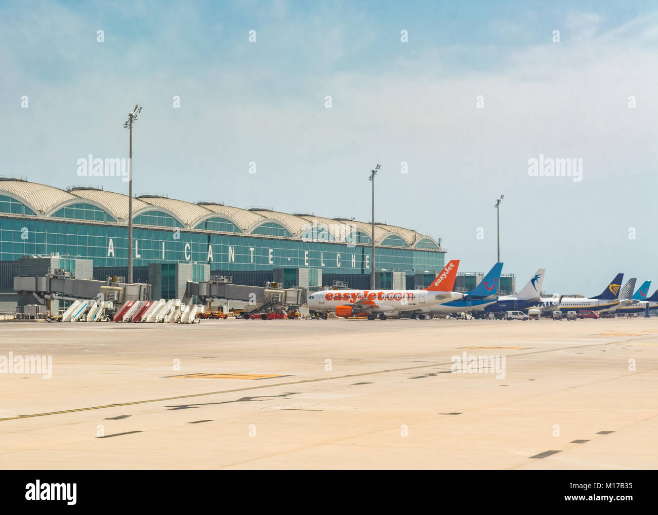 Alicante airport Fotos und Bildmaterial in hoher Auflösung Alamy