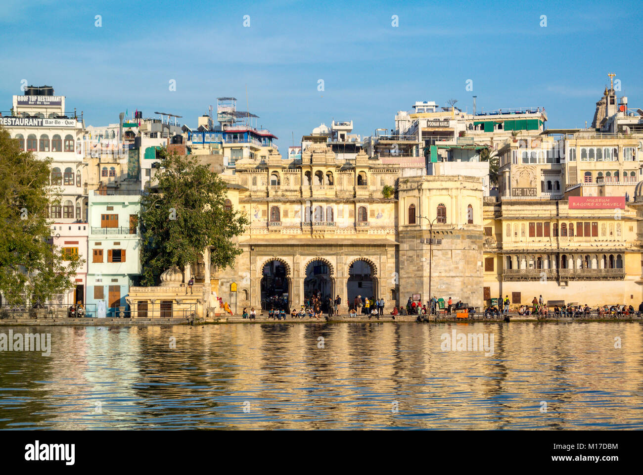 Waterfront Udaipur Indien Stockfoto