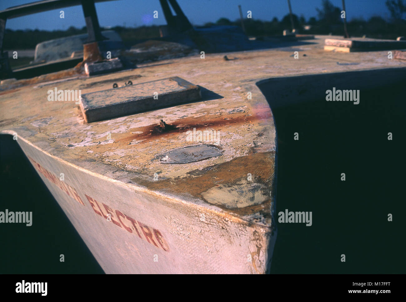 Trimaran Boot von Donald Crowhurst, Teignmouth Electron fotografiert auf Cayman Brac Island, Cayman Islands, 1991. Stockfoto