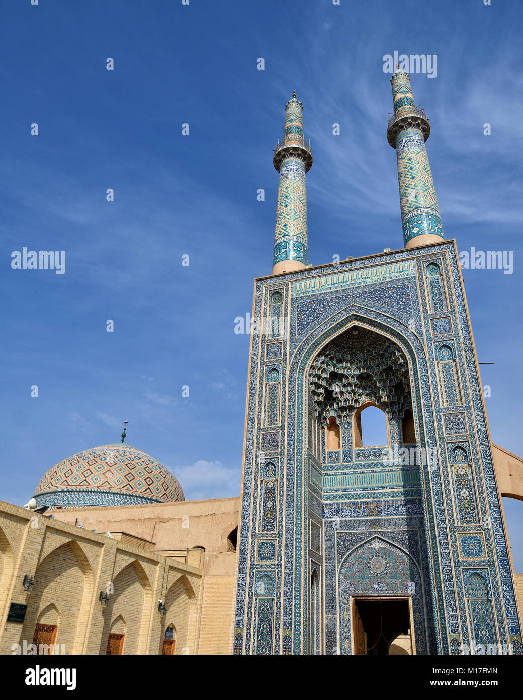 Die Jāmeh Moschee von Yazd ist der Grand, gemeindliche Moschee (Jāmeh) von Yazd Stadt, in der Provinz Yazd im Iran Stockfoto