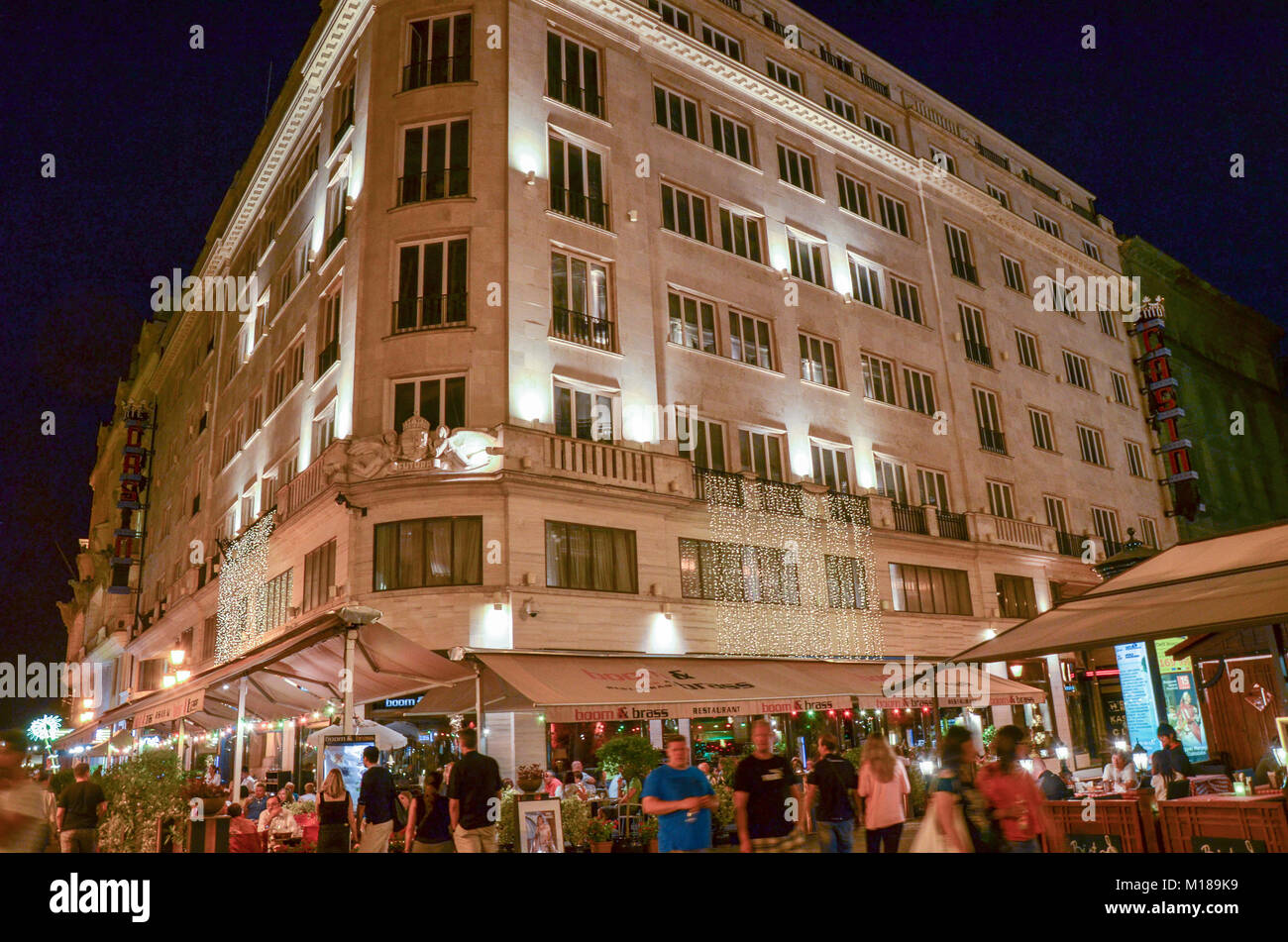 Budapest bei Nacht Stockfoto