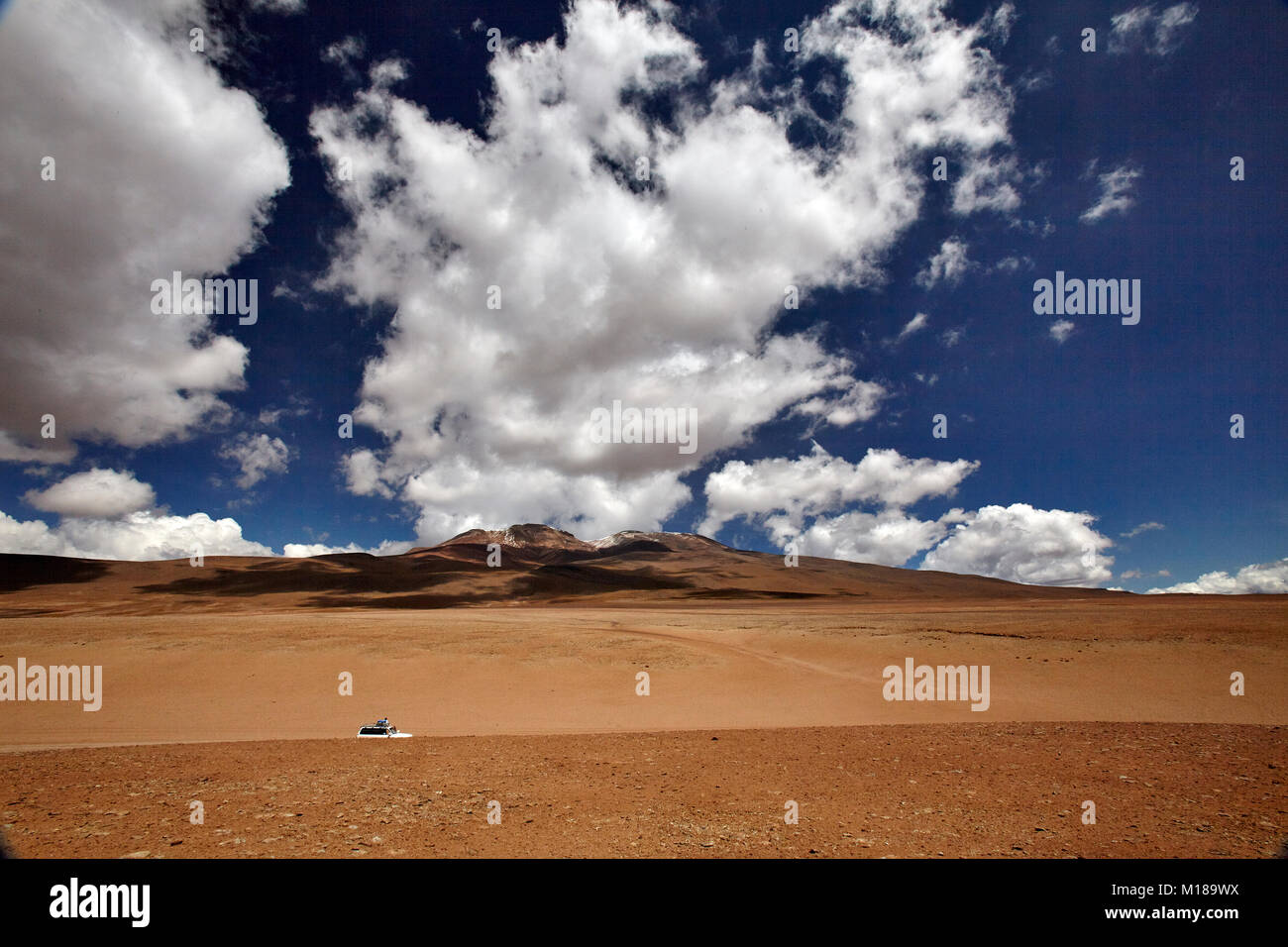 12 Stunden rund um die Salar de Uyuni Stockfoto