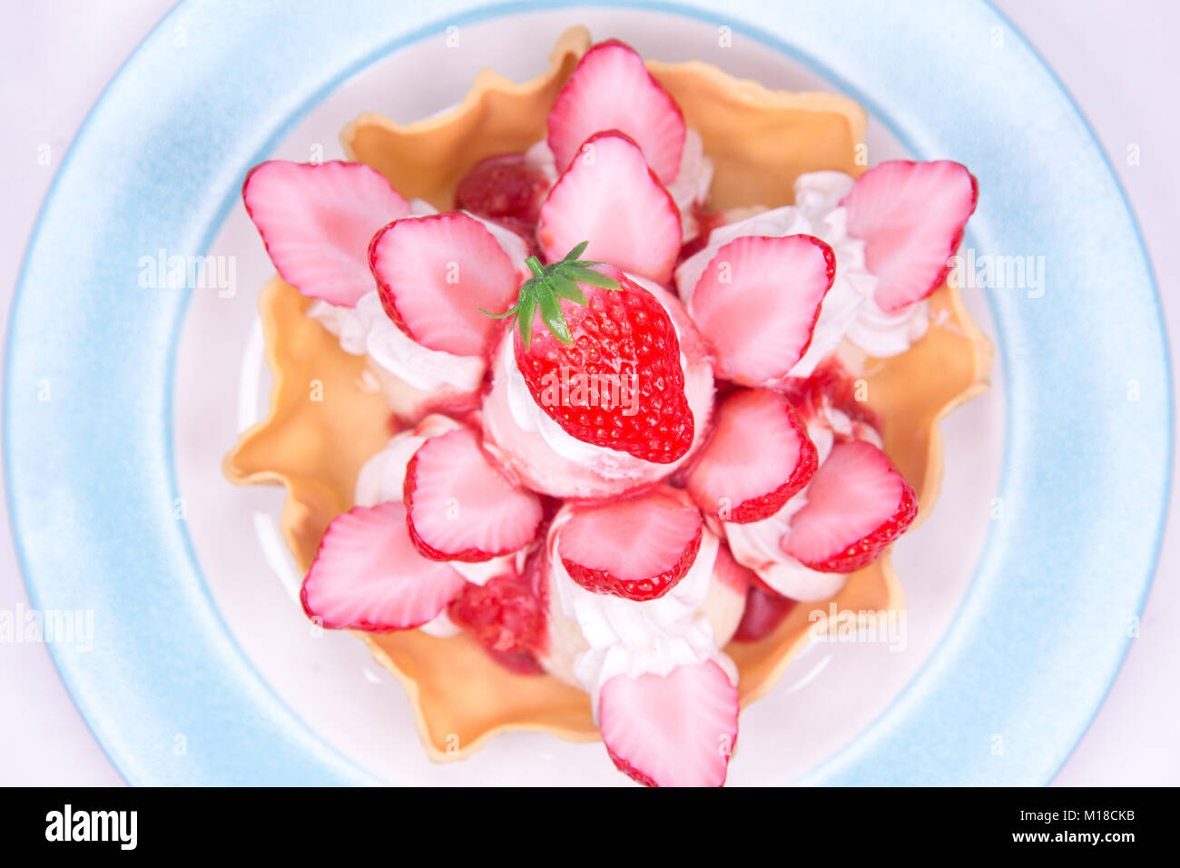 Fake Erdbeereis Draufsicht Obst leckere Dessert Rezepte Stockfoto