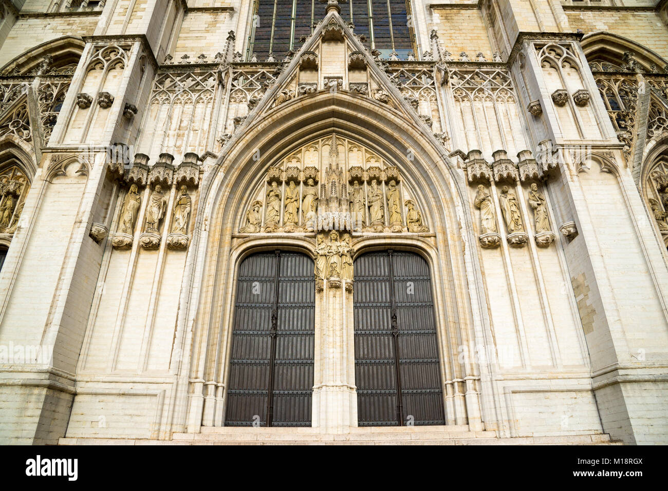 Brüssel, Belgien - April 22, 2017: Kathedrale St. Michael und St. Gudula ist eine römisch-katholische Kirche in Brüssel, Belgien Stockfoto