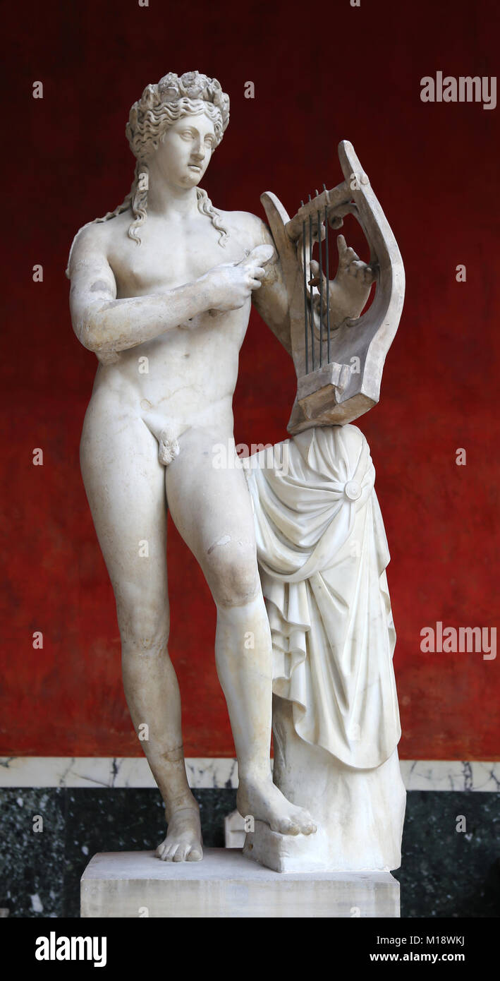 Apollo. Olympische Gottheit. Antike griechische und römische Religion. Statue während der Kaiserzeit. Stockfoto