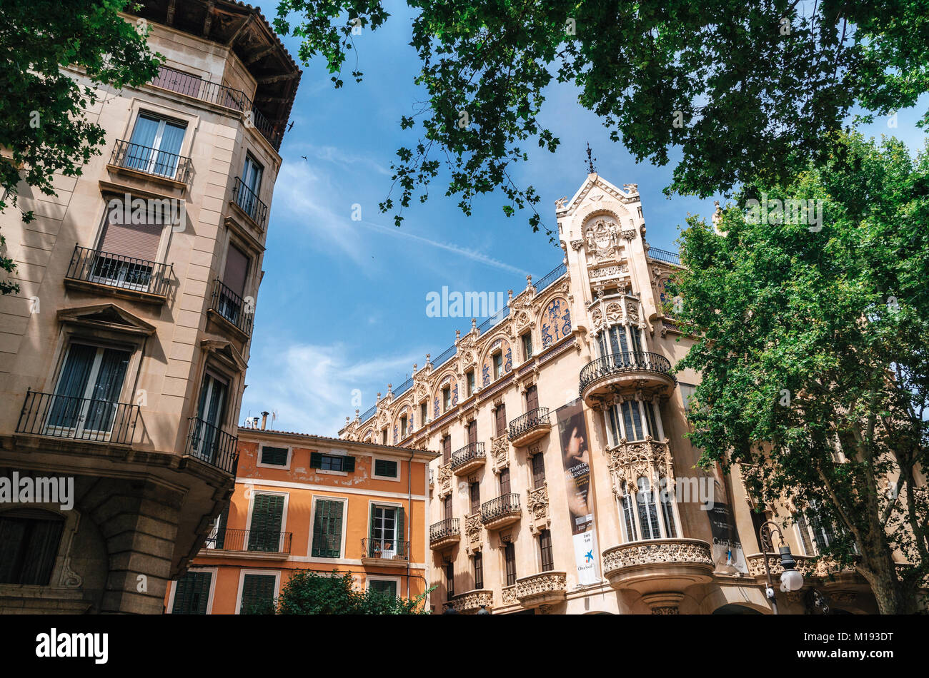 Palma de Mallorca, Spanien - 27. Mai 2016: Moderne mediterrane Architektur in Palma de Mallorca, Balearen, Spanien Stockfoto