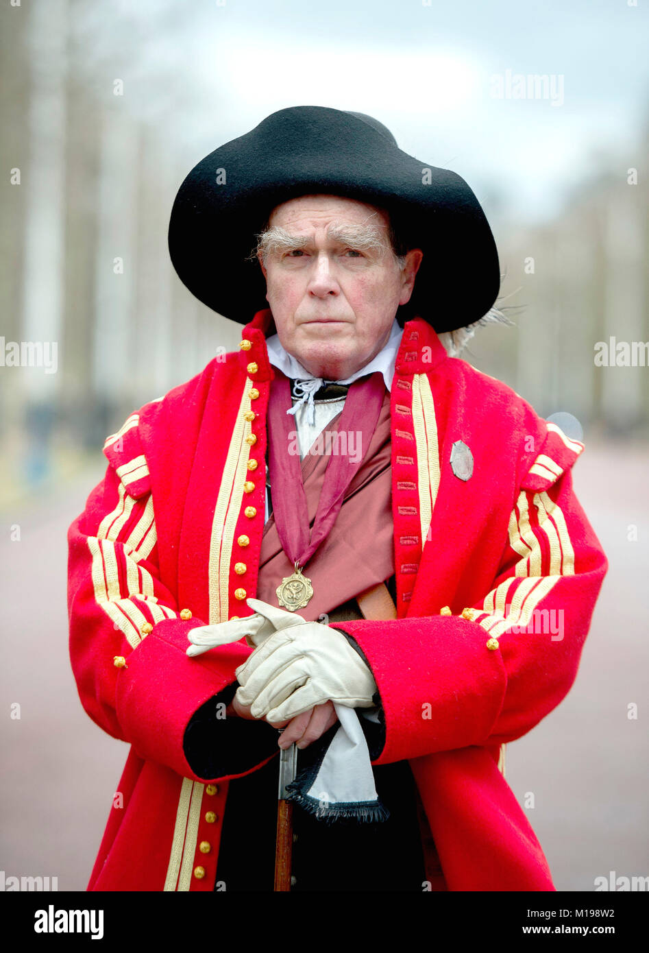 Ian MacDonald Watson, Herr General des Königs des Englischen Bürgerkriegs Gesellschaft vor der jährlichen März die Hinrichtung des Königs Charles zu gedenken. Stockfoto