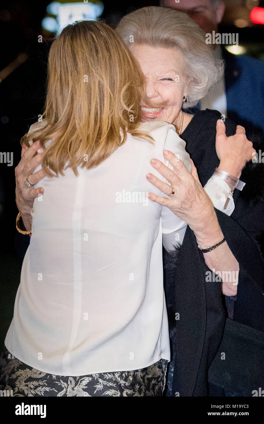 Prinzessin Beatrix der Niederlande und Prinzessin Margarita de Bourbon de Parme am springenden Pferd Wettbewerb im RAI Amsterdam, Niederlande, 26. Januar 2018. Quelle: dpa Picture alliance/Alamy leben Nachrichten Stockfoto