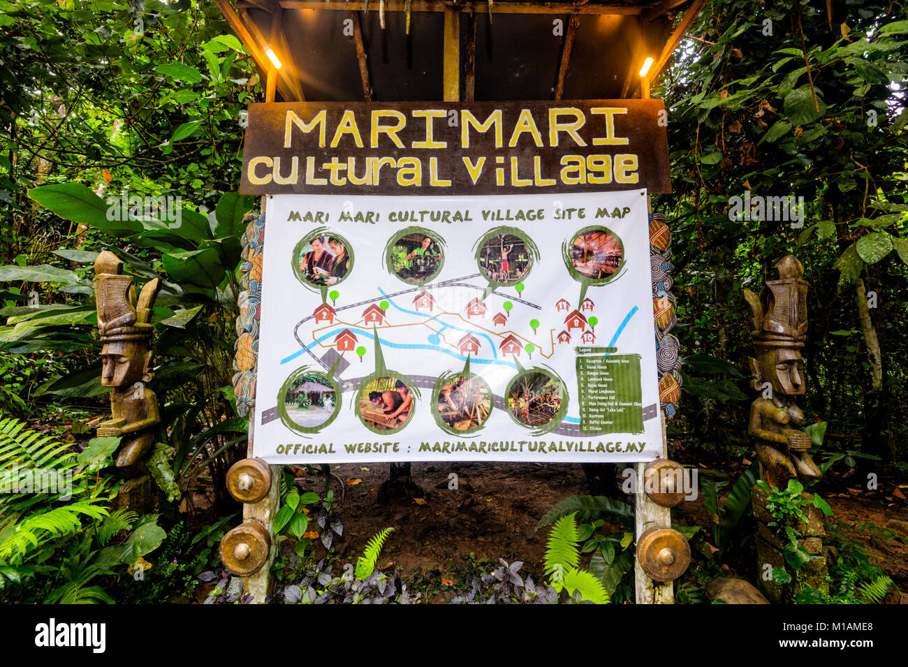 Site Map am Eingang von Mari Mari Cultural Village, Kota Kinabalu, Sabah, Borneo, Malaysia Stockfoto