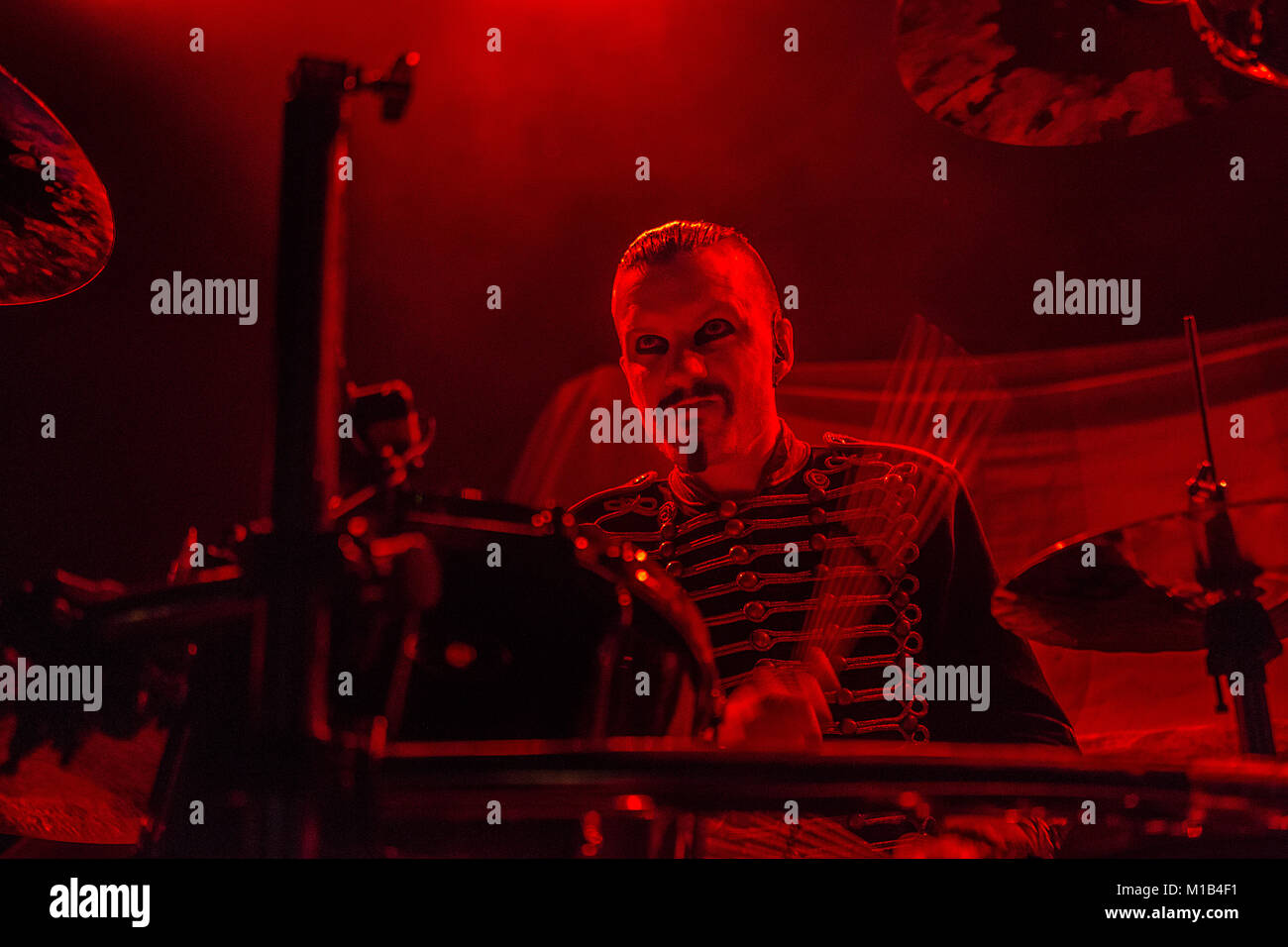 Die schwedische Heavy Metal Band Avatar führt ein Live Konzert an der USF Verftet in Bergen. Hier Musiker John alfredsson am Schlagzeug zu sehen ist live auf der Bühne. Norwegen, 28/03 2015. Stockfoto
