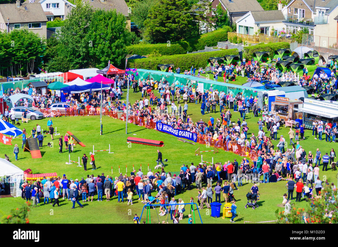 Dundonald Highland Games feiert traditionelle schottische Kultur, Pipe Band Contest, Majoren drum, solo Piping, Highland dancing und schwere Ereignisse Stockfoto