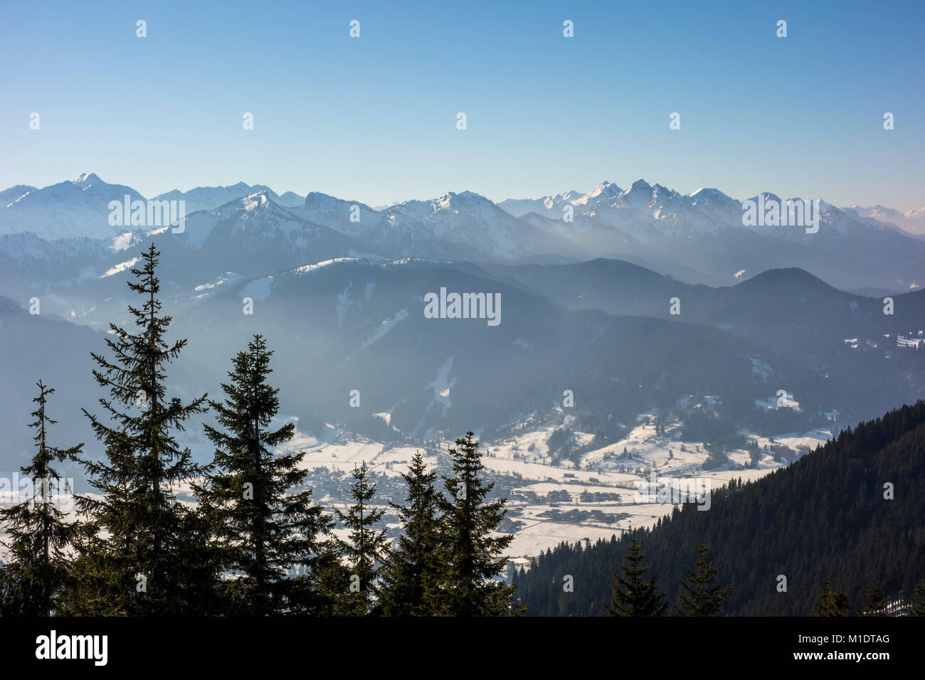 Blick von der hintere Hörnle in Unterammergau, Ammergauer Alpen, Bayern, Deutschland Stockfoto