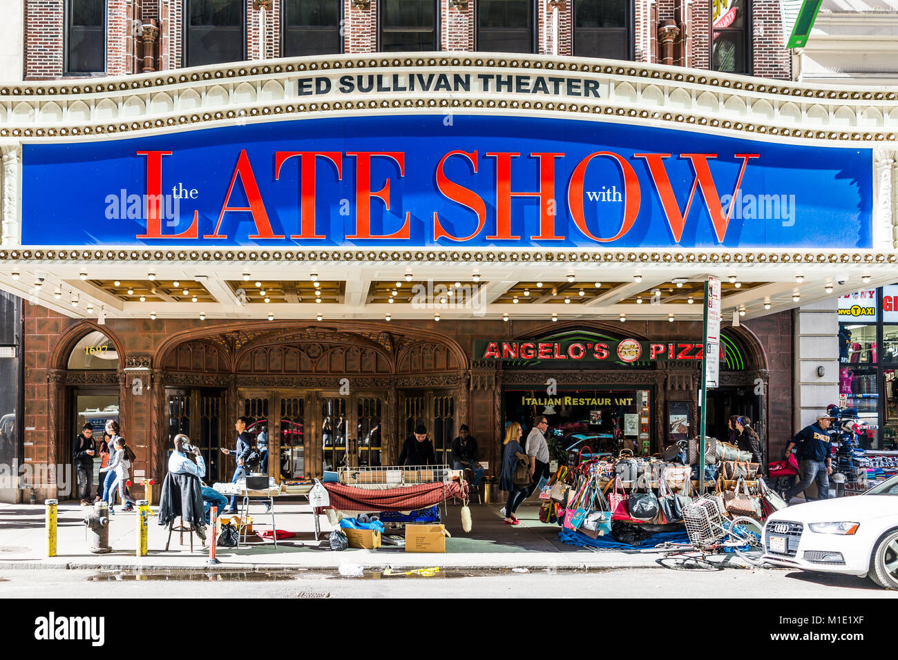 Colbert square Fotos und Bildmaterial in hoher Auflösung Alamy