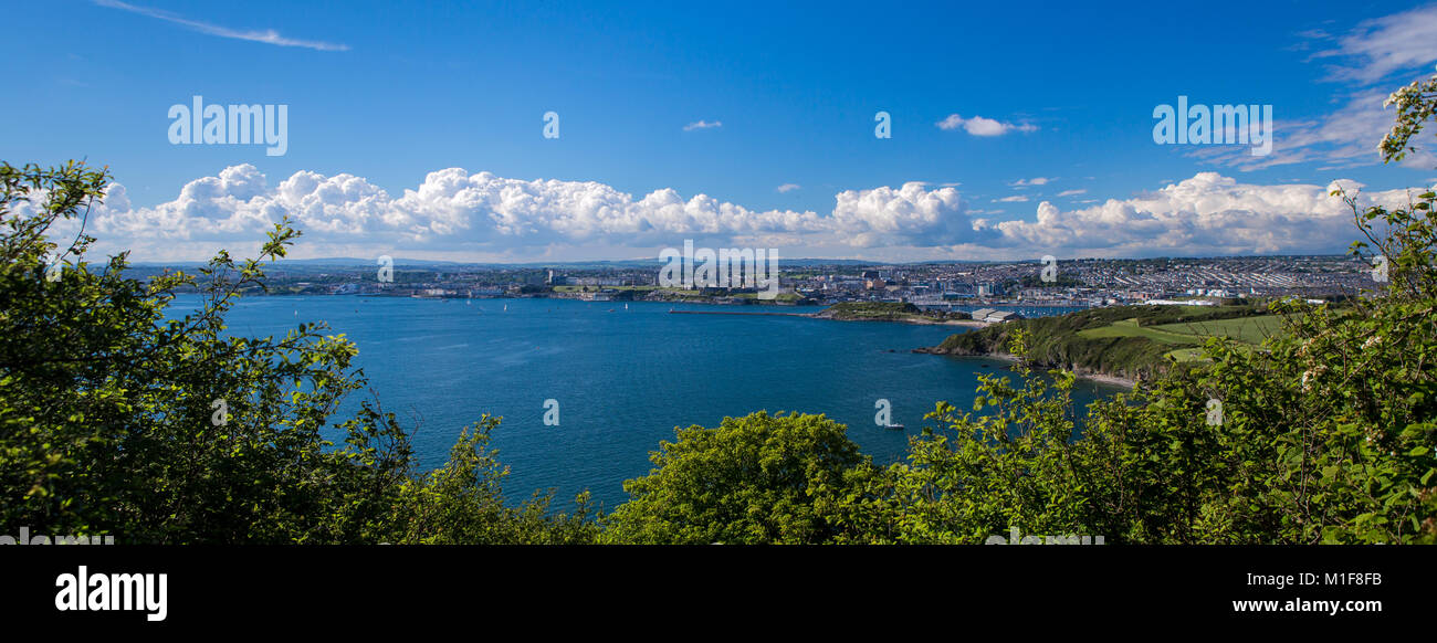 Ein Blick auf die Stadt Plymouth von Staddon Höhen Stockfoto