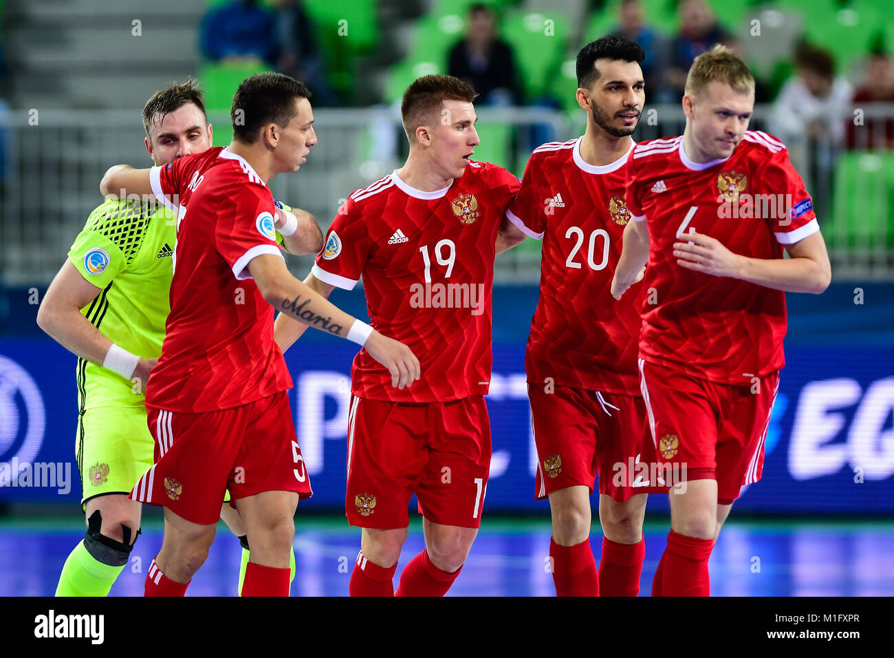 Ljubljana, Slowenien. 30 Jan, 2018. Russische Spieler feiern, nachdem er ein Ziel während die UEFA Futsal Meisterschaft 2018 Match zwischen Russland und Polen im Arena Stožice in Ljubljana, Slowenien am 30. Januar 2018. Foto: Jure Makovec Credit: Jure Makovec/Alamy leben Nachrichten Stockfoto