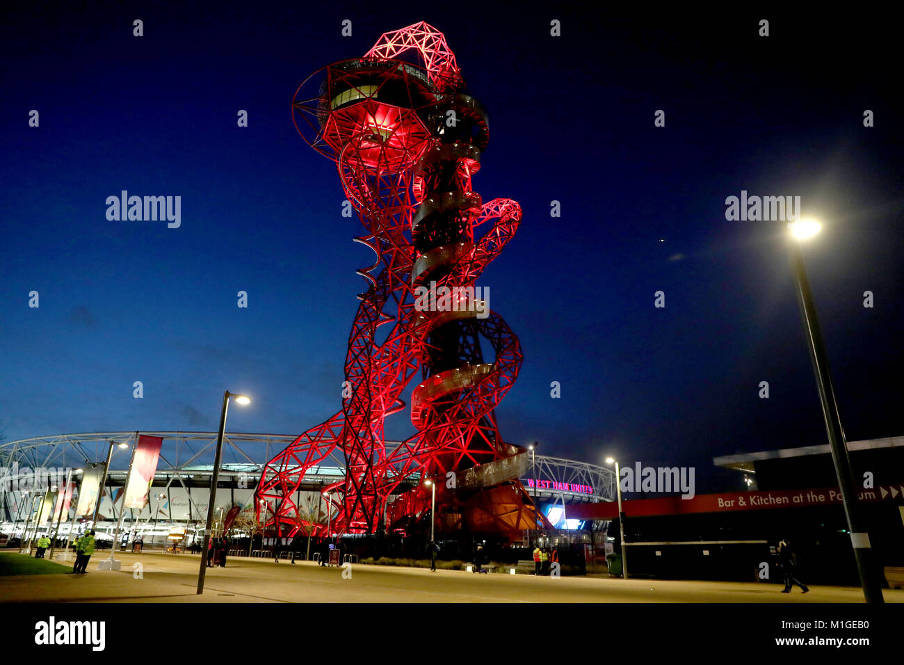 Einen allgemeinen Überblick über den Boden und die ArcelorMittal Orbit vor der Premier League Match an der London Stadium, London. Stockfoto