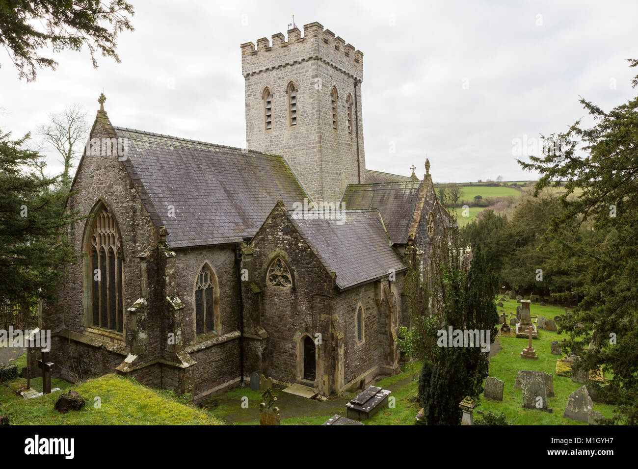 St Martin's Church, Laugharne, Carmarthenshire, Wales - Grabstätte von Dylan Thomas und Caitlin Thomas Stockfoto